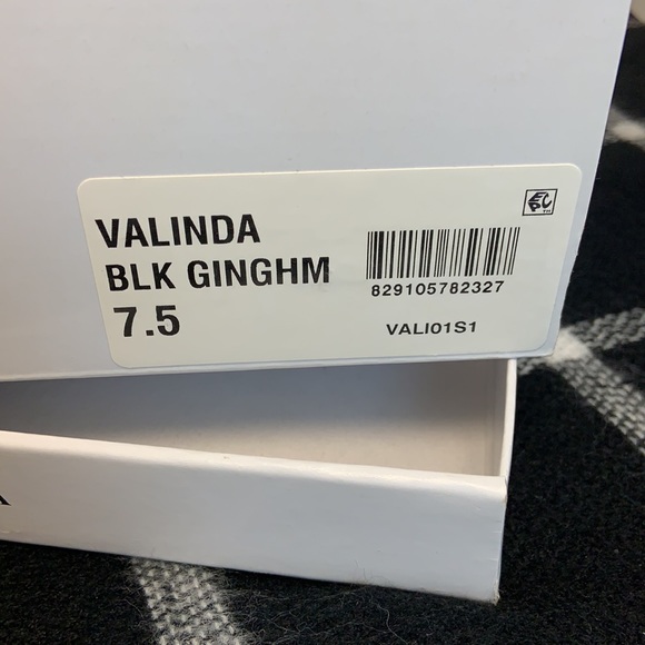 Steve Madden Wedge Sandals - Picture 3 of 10